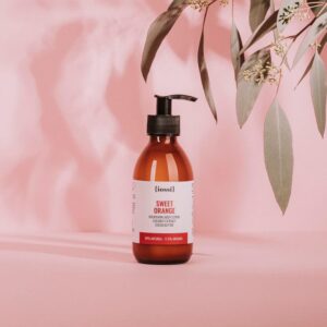 iossi – odżywczy balsam do ciała słodka pomarańcza 200ml
