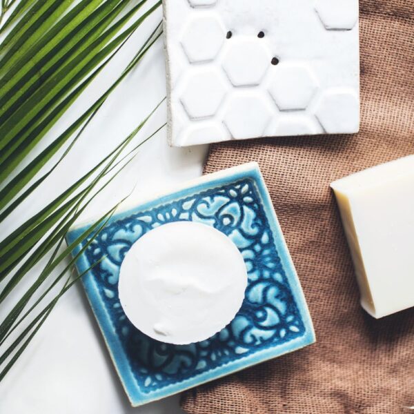 mydło stacja – mydelniczka ceramiczna turkusowa