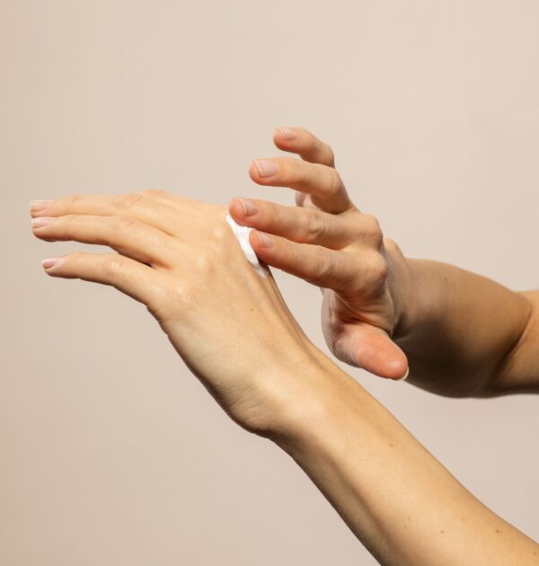 Resibo Happy Hands krem do rak granat paczuli 2