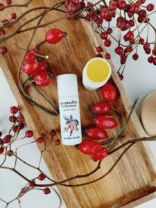Mydlostacja pomadka do ust dzika roza 11ml 3