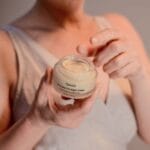 iossi liftingujaco ujedrniajacy krem na noc 50ml 3