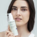 Mohani zel do mycia twarzy z kwasem pirogronowym i glikolowym 150ml 3