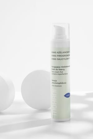 Mohani krem korygujacy do cery tradzikowej 50ml 4